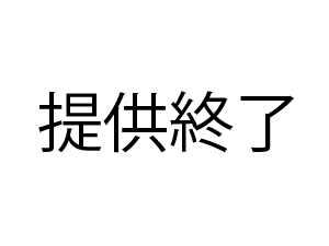 【野外露出ダンス】制服姿が似合うほぼ現役J○（18）☆雑居ビルの階段でおっぱいをポロンと出してノーパン姿でディルドオナニーしちゃうド変態な露出狂美女?